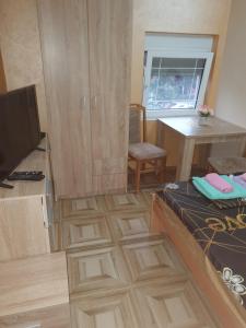 Small cute doublebed room A4 in Pančevo