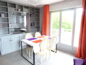 Appartements Residence Le Saint Charles B - 2 Pieces pour 4 Personnes 514 : photos des chambres