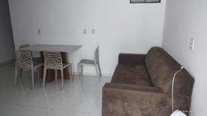 Casa mobiliada de 2 suítes na R São Lázaro 2367 - 2370 - Jardim Gonzaga