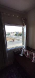 شقة مفروشة بمدينة الشروق