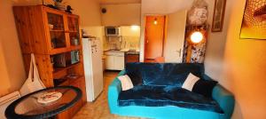 Lovely studio with balcony - near the beach