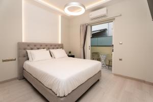 Secret View Apartment, with private jacuzzi