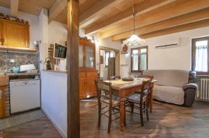 Dimora Laura - Romantico con stufa a legno