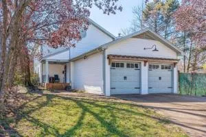 Centrally Located House in high-end neighborhood - هورن ليك