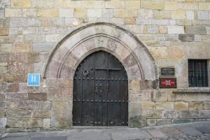 Calle del Cantón 24, 39330 Santillana del Mar, Cantabria, Spain.