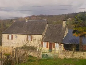 Charmante Maison Périgourdine avec Jardin Clos, Cheminée et à Proximité des Sites Préhistoriques - FR-1-616-291 - Pazayac