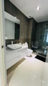 Estudio y vehĂculo* 5 Avenida