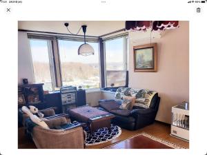 川と森の静かな街に朝陽の見える部屋 無料駐車場 - Ubytování bez kategorie ve městě Sapporo