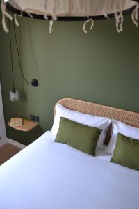 Hôtel La Garrigue & Bar Le Perchoir