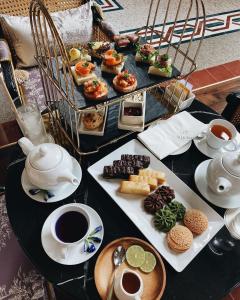 Silk Path Grand Hue Hotel