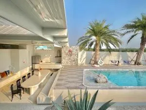 Palm Springs Villa Pranburi - Ban Tha Khoi