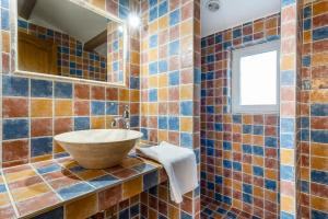 Appartements Le Plan de la Tour - Studio 2 pers climatise, terrasse, parking, les olivades : photos des chambres