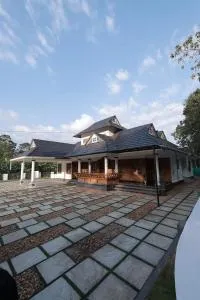 Sunny's Home Stay - Rānī