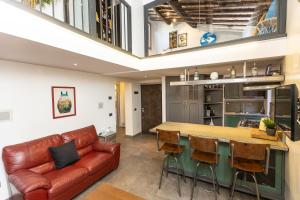 Mou Trastevere House by Rental in Rome