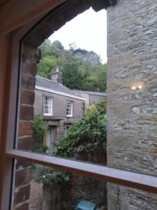 Upside down in Settle. Stylish, central and cosy