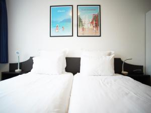 Twin Room with Shared Bathroom room in Hotel Carmen