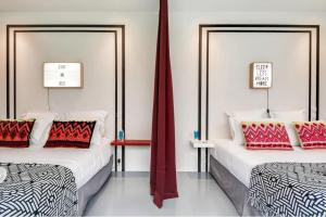 Modern and huge 3BD for 10 guests in Le Marais!