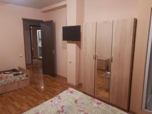 Hotel "Sola"სასტუმრო "სოლა"