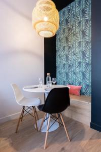 Marcq-en-Baroeul - App art deco equipped for 2!