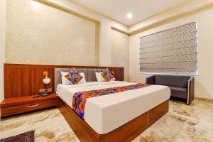 FabHotel Pravaasam Residency