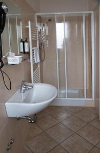 Triple Room with City View