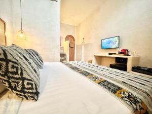 Phòng Giường Đôi/2 Giường Đơn (Double or Twin Room)