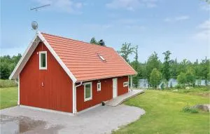 Stunning Home In Holmsjö With Kitchen - Söderåkra