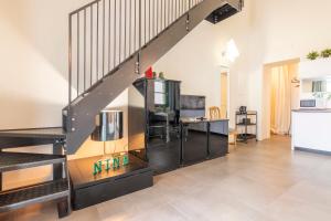 CaseOspitali - Casa Nina, romantico nido in antica corte in centro paese