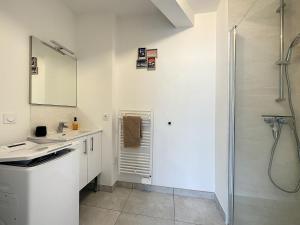 Appartements Le 121 - Appartement 102 : photos des chambres