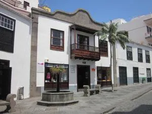 Apartamentos La Fuente - Santa Cruz de la Palma
