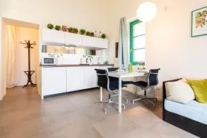 CaseOspitali - Casa Nina, romantico nido in antica corte in centro paese - Gessate