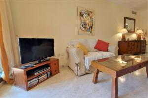 Estepona East Apartment TERRAZA