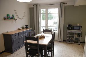 Appartements El Sola - Appartement avec acces piscine et jardin : photos des chambres