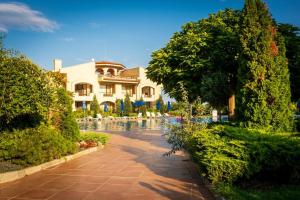 Paradise Corner Topola - 2 bedroom ground floor apartment