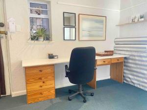 Tranquility by the Sea: beachside family fun!