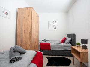 Serviceroom24 - Apartment 4 in Recklinghausen WLAN - Smart-TV - 24-7 Check-in und Küche