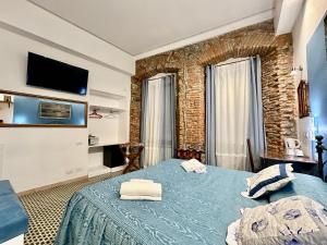 The Vernazza Main Plaza - Rooms & Apartment