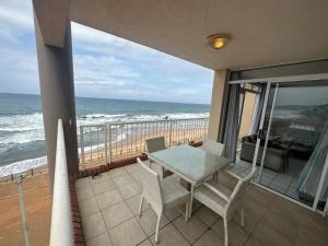 322 COZUMEL - 4-star hotels in Umdloti