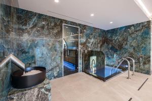 Tavel Hotel & SPA