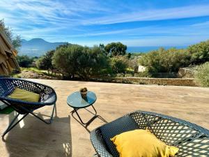 Villas Super villa moderne corbara vue mer : photos des chambres