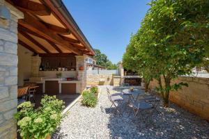 Holiday home in Visnjan - Istrien 46927 