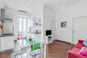 Apartment Vatican Walls