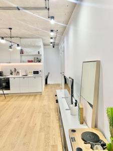 Nook 3 Victoriei new building with parking and security