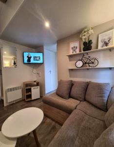 Maisons de vacances Bungalow de 3 chambres avec piscine partagee a Canet en Roussillon : photos des chambres