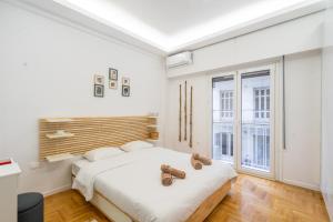 Urban Chic - Greecing