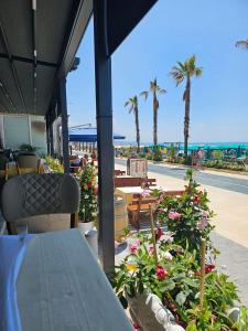 Los Locos Beach Apartment