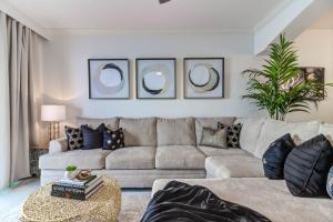 Gorgeous Oceanview 3BR Luxury Condo - Latitude