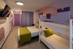 Deluxe Quadruple Room room in Marina d'Or® Hotel Marina d'Or 3*