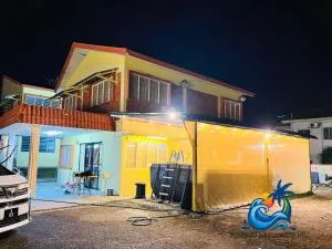 Bungalow Kotamas Seafront Teluk Kemang - Kampong Si Ginting