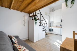 Cozy Old Town Apartment 7 - Selari